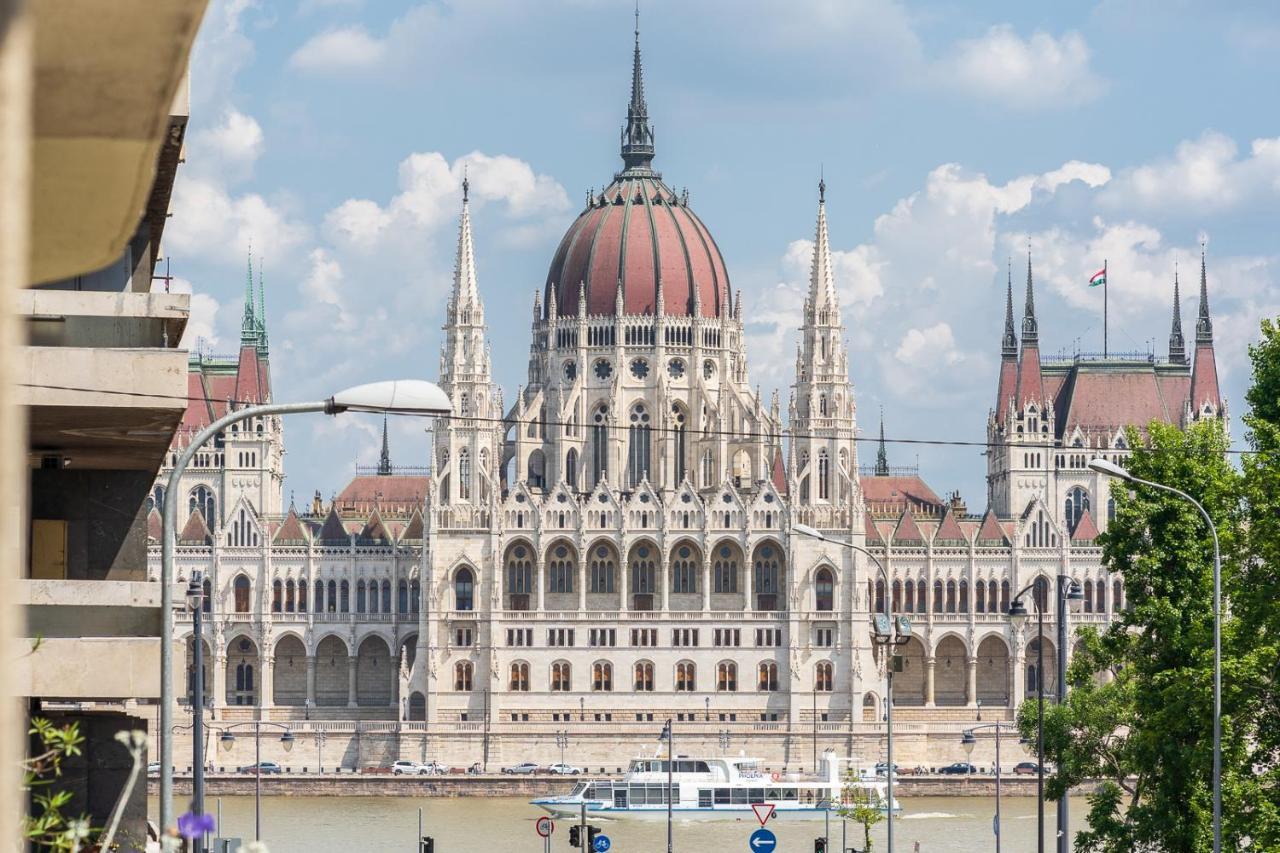 Bright Studio With Parliament View, Free Parking Budapest Esterno foto