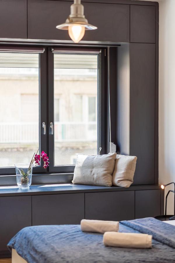 Bright Studio With Parliament View, Free Parking Budapest Esterno foto