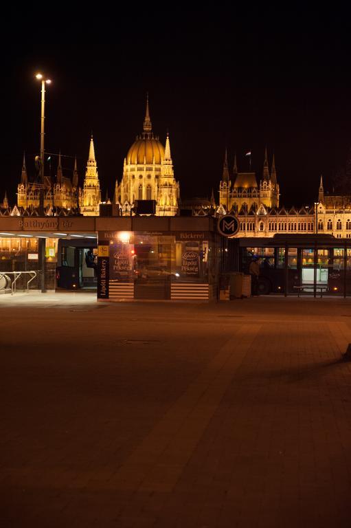 Bright Studio With Parliament View, Free Parking Budapest Camera foto